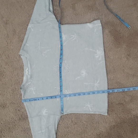 Cozie s imprinted palm trees buttery soft crop sweater - Picture 7 of 7